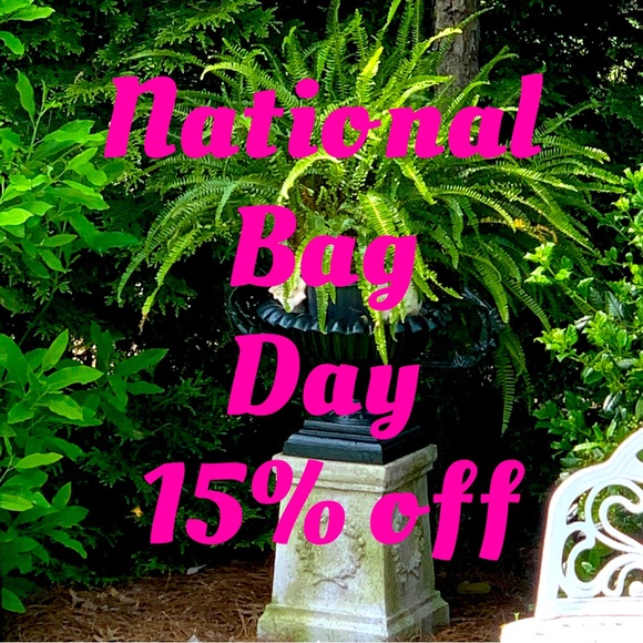 Handbags - 👜👛👜 Any Handbag, Purse, Wristlet, Messenger Bag 15% off thru 10/30/25